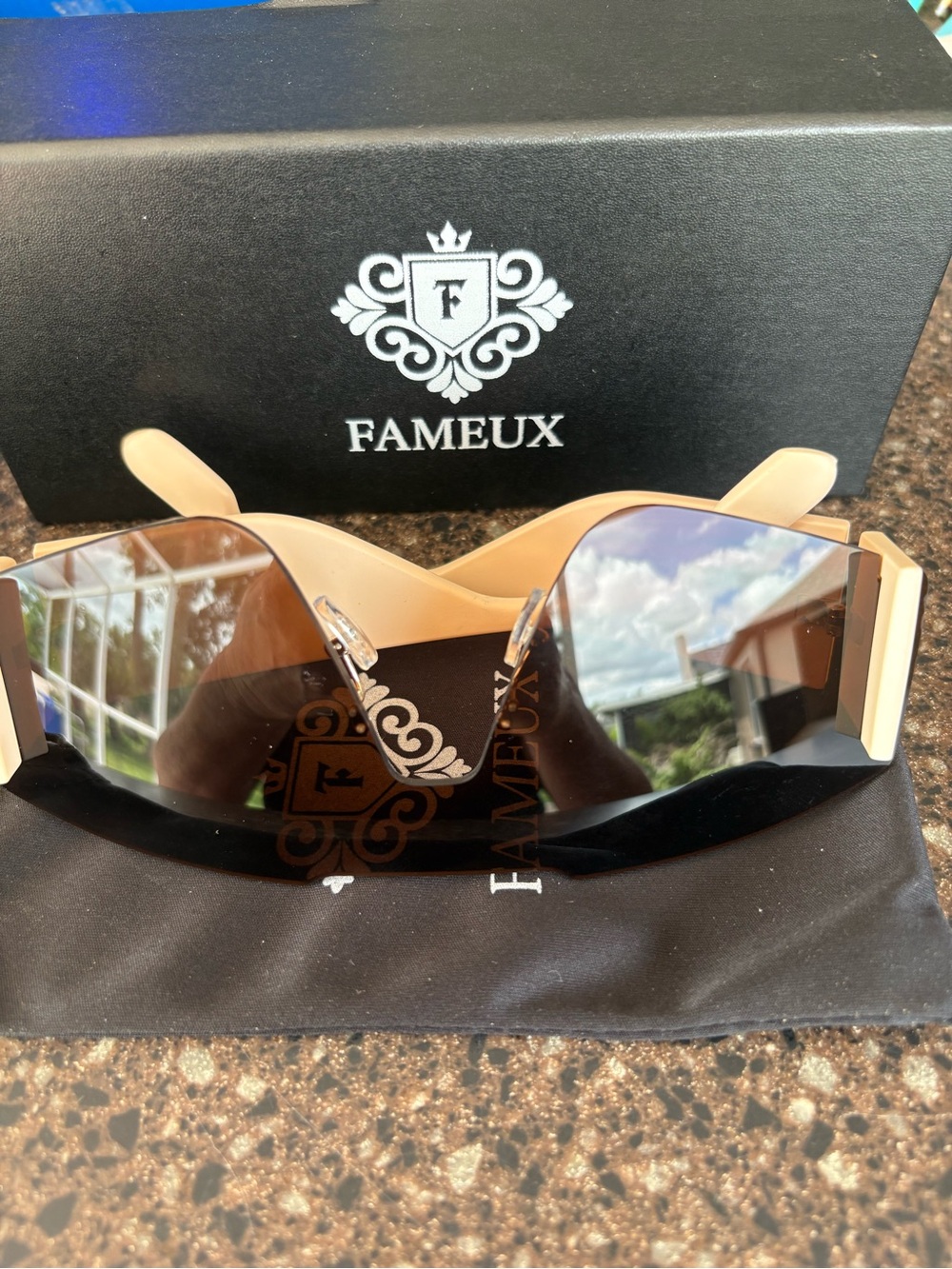 Fameux Women’s Beige and Black Shield Sunglasses